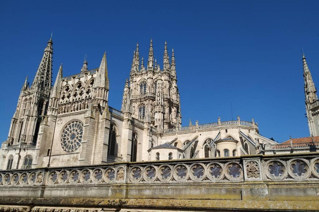 Buhardilla Con Vistas A La Catedral Apartamento Burgo Exterior foto